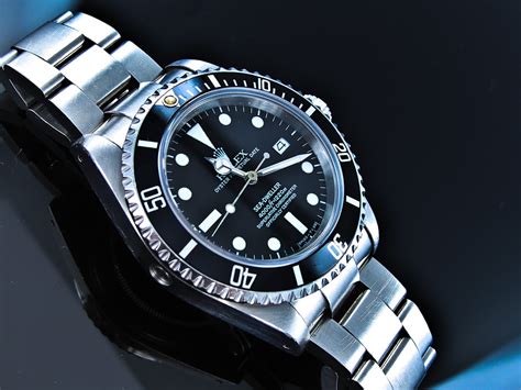 rolex sea dweller 4000 ft 1220m price